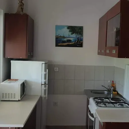Samanta Apartment *